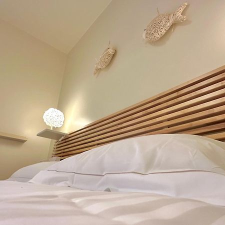 Aparthotel Lauri & Faggi à Desenzano del Garda Extérieur photo